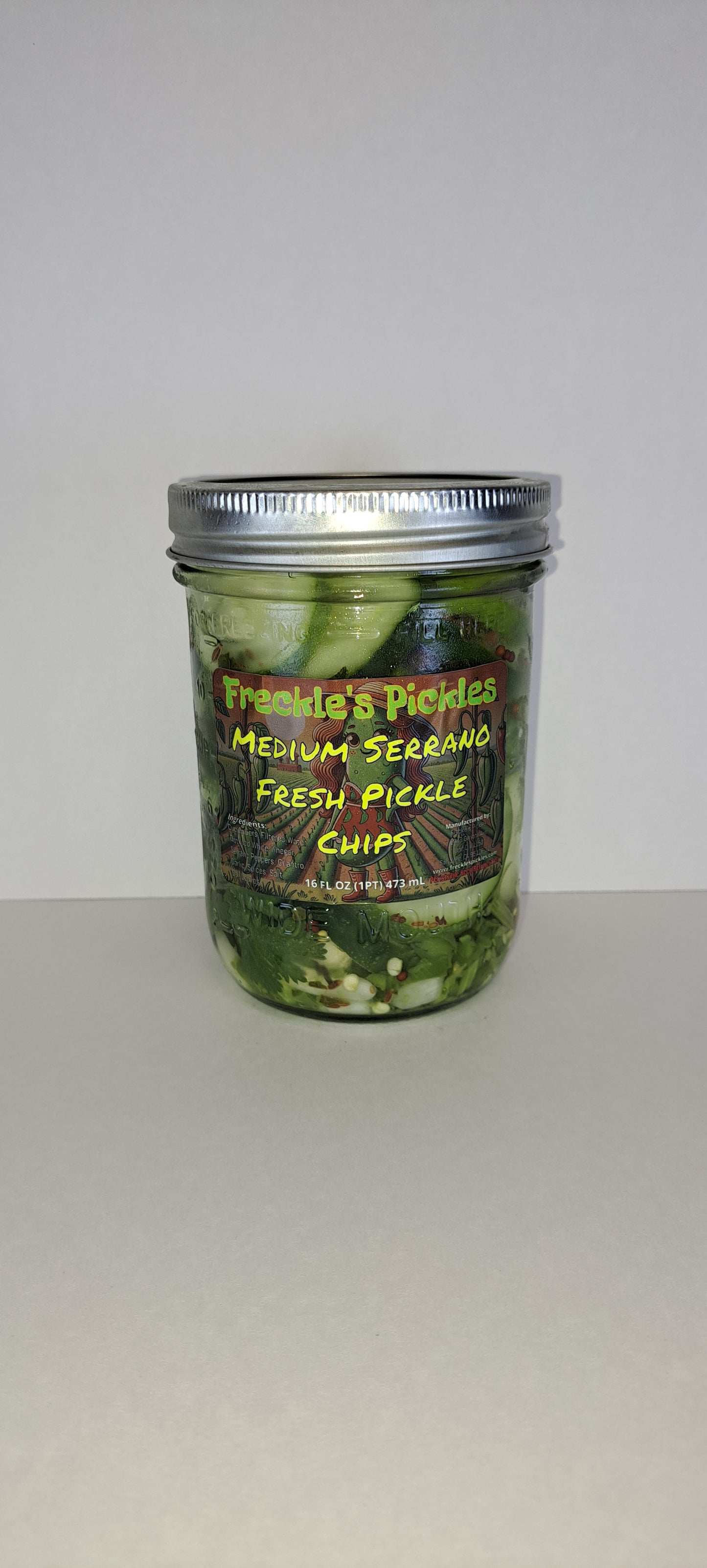 Medium Serrano 16oz Full Pint Jar